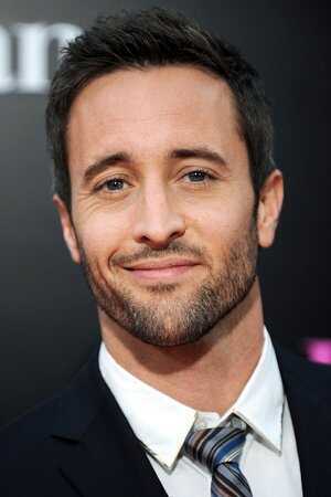 Alex OLoughlin