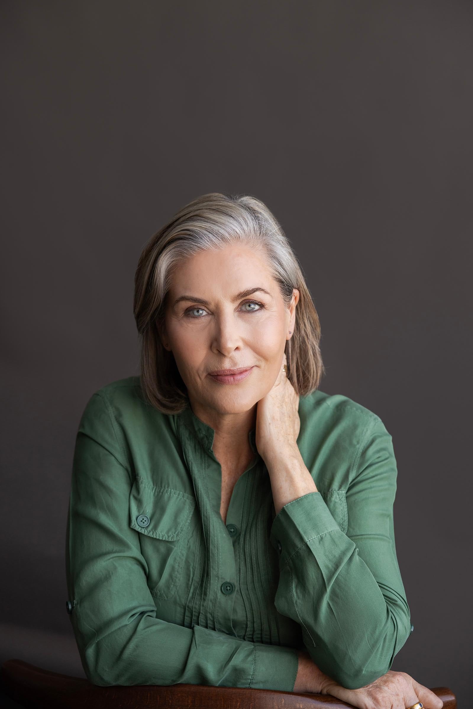 Jennifer Ward-Lealand